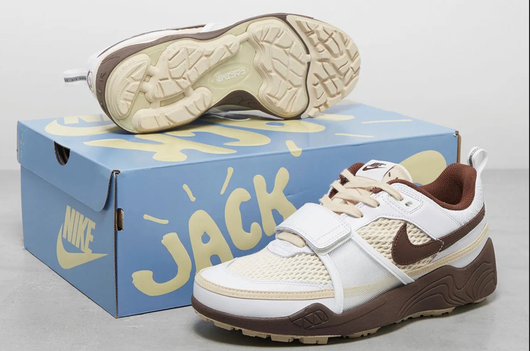 Travis Scott x Zoom Field Jaxx