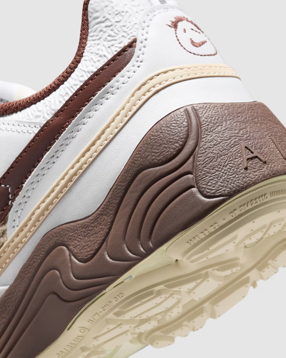 Travis Scott x Zoom Field Jaxx